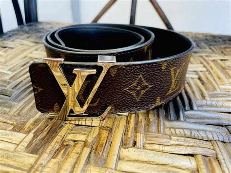 louis vuitton initiales 40mm reversible belt|m9821.